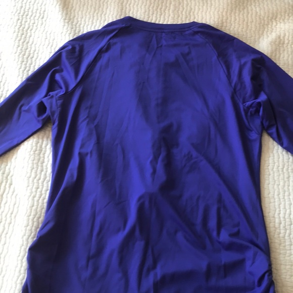 Purple long sleeve dri-fit - Picture 4 of 4